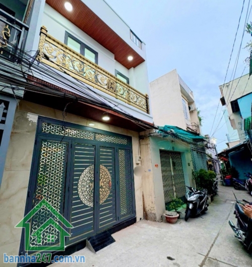 CHỈ NHỈNH 3 TỶ XÍU – NHÀ MỚI TINH 2 TẦNG – HẺM ĐẸP – NGAY LÊ VĂN QUỚI – 36M² – SỔ HOÀN CÔNG ĐỦ - 2PN – 2WC. NHÀ MỚI Ở NGAY.