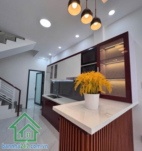 NHỈNH 5 TỶ - NHÀ 2 TẦNG – NGUYỄN NGỌC NHỰT – KHU VIP TÂN QUÝ – AEON MALL Tân Phú. DT: 3.8 x 14m (52m² – sổ vuông vức).  Kết cấu: 1 trệt + 1 lầu, 3PN, 2WC 