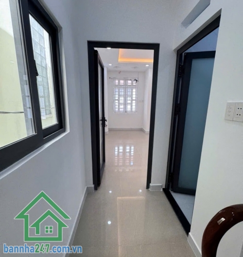 NHỈNH 5 TỶ - NHÀ 2 TẦNG – NGUYỄN NGỌC NHỰT – KHU VIP TÂN QUÝ – AEON MALL Tân Phú. DT: 3.8 x 14m (52m² – sổ vuông vức).  Kết cấu: 1 trệt + 1 lầu, 3PN, 2WC 