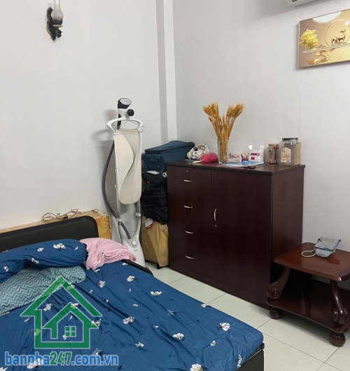 CHỈ NHỈNH 5 TỶ – NHÀ 3 TẦNG KIÊN CỐ – SÁT MẶT TIỀN LÊ VĂN QUỚI – GIÁP TÂN PHÚ – 40M² - 4PN – 3WC.