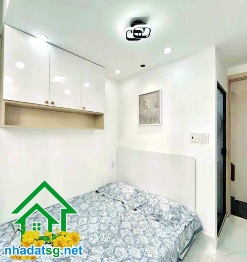 CHỈ 4 TỶ - SIÊU PHẨM MT MINI NHÀ ĐẸP PHÚ NHUẬN – 3 TẦNG FULL NỘI THẤT – XE HƠI TỚI NHÀ - 2PN Master – 3WC – PK & Bếp. Vị trí: Trung tâm Phú Nhuận, giáp Phan Đình Phùng – Nguyễn Văn Trỗi – Trường Sa, di chuyển siêu tiện Quận 1, 3, Tân Bình, Bình Thạnh.