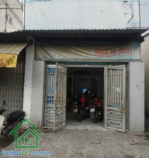MTKD ĐƯỜNG NHỰA 7M – BÌNH TÂN GIÁP TÂN PHÚ – GẦN AEON TÂN PHÚ DT: 4 x 23m, công nhận 91m², nở hậu nhẹ Kết cấu: 1 trệt + 1 lầu, có 2PN Vị trí: Mặt tiền đường nhựa 7m.