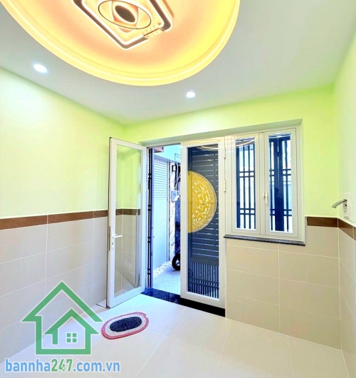CHỈ 3,95 TỶ (TL) – TÂN BÌNH – HXH – NHÀ MỚI 3 TẦNG – Ở NGAY - 2PN – 2WC  Căn nhà nhỏ xinh – mới đẹp – cực hợp gia đình trẻ hoặc đầu tư cho thuê! Diện tích: 24m² Mob 0933144037