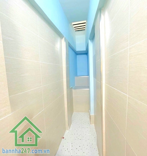 CHỈ 3,95 TỶ (TL) – TÂN BÌNH – HXH – NHÀ MỚI 3 TẦNG – Ở NGAY - 2PN – 2WC  Căn nhà nhỏ xinh – mới đẹp – cực hợp gia đình trẻ hoặc đầu tư cho thuê! Diện tích: 24m² Mob 0933144037