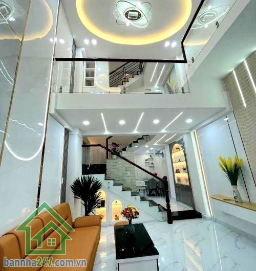CHỈ 6,69 TỶ – SIÊU PHẨM ĐƯỜNG SỐ 21 – P8 GÒ VẤPHẺM XE HƠI 4M – 3 TẦNG – FULL NỘI THẤT – 3PN - 4WC Diện tích: 4 x 11m. Công nhận: 37m² – DT sử dụng: 44m² 3 tầng kiên cố- 3PN – 4WC- Phòng khách – phòng bếp- Phòng thờ riêngSân phơi thoáng mát