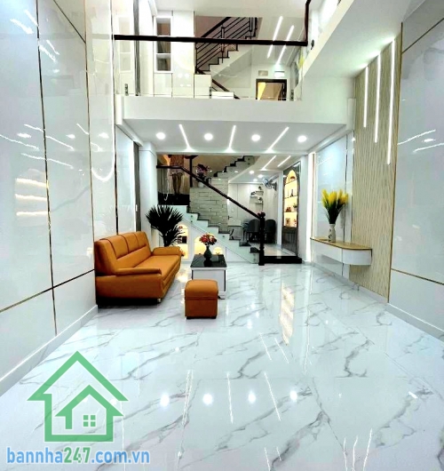 CHỈ 6,69 TỶ – SIÊU PHẨM ĐƯỜNG SỐ 21 – P8 GÒ VẤPHẺM XE HƠI 4M – 3 TẦNG – FULL NỘI THẤT – 3PN - 4WC Diện tích: 4 x 11m. Công nhận: 37m² – DT sử dụng: 44m² 3 tầng kiên cố- 3PN – 4WC- Phòng khách – phòng bếp- Phòng thờ riêngSân phơi thoáng mát