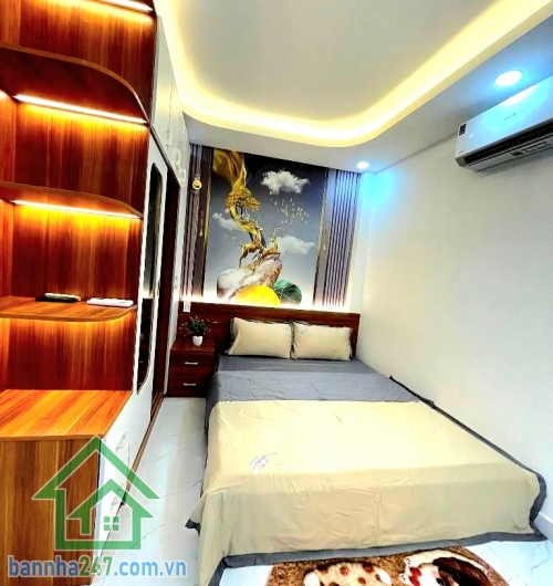 CHỈ 6,69 TỶ – SIÊU PHẨM ĐƯỜNG SỐ 21 – P8 GÒ VẤPHẺM XE HƠI 4M – 3 TẦNG – FULL NỘI THẤT – 3PN - 4WC Diện tích: 4 x 11m. Công nhận: 37m² – DT sử dụng: 44m² 3 tầng kiên cố- 3PN – 4WC- Phòng khách – phòng bếp- Phòng thờ riêngSân phơi thoáng mát