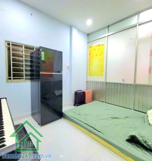 CHỈ 4,7 TỶ – HẺM 3M THÔNG – NHÀ MỚI Ở NGAY – NI SƯ HUỲNH LIÊN, P10 – GIÁP KHU BÀU CÁT – DT 51M² (4,1x13)M Kết cấu: 1 trệt 1 lầu – gồm 3PN, phòng khách, bếp, ban công