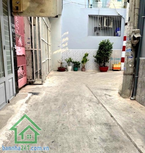 CHỈ 3,1 TỶ TL – NHÀ TÂN BÌNH GIÁ TỐT – DT: 22M² - 3 TẦNG – FULL NỘI THẤT – Ở NGAY Âu Cơ – gần Bệnh viện Tân Phú – Đại học Văn Hiến. Giáp Tân Phú – kết nối nhanh Quận 10, Quận 11, Quận 5