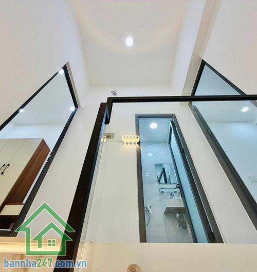 CHỈ 3,75 TỶ - NHÀ ĐẸP - QUANG TRUNG GÒ VẤP – H3G - 24M² – 2 TẦNG - 2PN 2WC * Diện tích: 24m² vuông vức * Kết cấu: 1 trệt 1 lầu * 2 PN– 2 WC