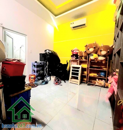 CHỈ 6,9 TỶ – GẦN MT HƯƠNG LỘ 2 – Ô TÔ VÀO NHÀ - HẺM 7M – 5 TẦNG BTCT – 5PN - 5WC