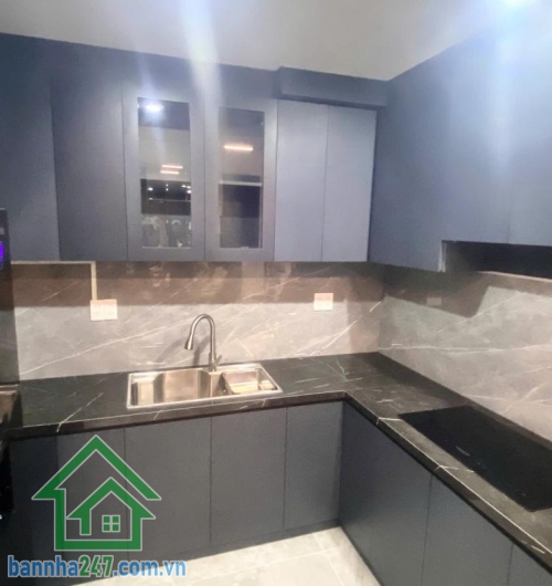 HXH TRUNG TÂM TÂN BÌNH – 3 TẦNG – 57M² – CHỈ 7,95 TỶ  Căn nhà diện tích lớn – vị trí trung tâm – phù hợp ở hoặc đầu tư lâu dài! Diện tích: 57m² – rộng rãi, dễ bố trí. Kết cấu: 3 tầng (1 trệt 2 lầu). Công năng: 3PN (có thể tách thành 4PN) – 4WC – phòng khá