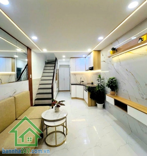 CHỈ 3,49 TỶ (BỚT LỘC) – HẺM 3M – VÀI BƯỚC RA HẺM XE TẢI – GẦN DREAM HOME - 2PN * DT thực tế: 24m² (3m x 8m) * DT công nhận: 17.9m² * Kết cấu: 1 trệt 1 lầu – 2PN