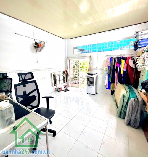 HẺM 4M THÔNG – KHU VIP PHÚ THỌ HÒA – SÁT MẶT TIỀN - 2PN – 2WC – CHỈ 4,46 TỶ Căn nhà nhỏ xinh nhưng “có võ” – vị trí trung tâm, giá mềm cực hiếm tại Tân Phú! - Mob 0933144037