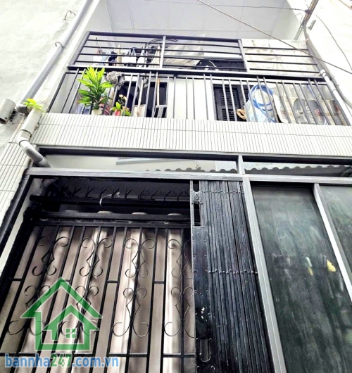 CHỈ 2,8 TỶ – ÂU CƠ TÂN BÌNH – SỔ NỞ HẬU – 2 TẦNG -  Đường Âu Cơ – giáp trung tâm Thuận tiện di chuyển sang Q.11, Q.10, Tân Phú Gần khu Bàu Cát – tiện ích đầy đủ