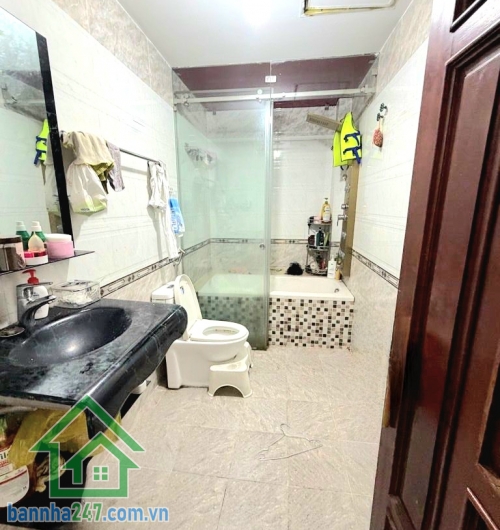 CHỈ 8,6 TỶ (TL) – HẺM 7M - NGANG 7M HIẾM – 100M² (7.17 × 17)m – 4 TẦNG – GẦN AEON TÂN PHÚ - 6PN – 5WC
