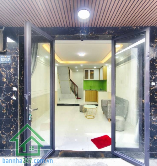 CHỈ 3,2 TỶ – HIẾM CÓ KHÓ TÌM - NHÀ 2 LẦU MỚI XÂY – DTSD 50m² – 2PN – 2WC – VÀO Ở NGAY - HẺM Ô TÔ VÀO ĐƯỢC – SÁT TÂN PHÚ – NGAY CUỐI NGUYỄN SƠN Kết cấu: • 1 trệt 1 lầu mới xây • 2 PN – 2 WC