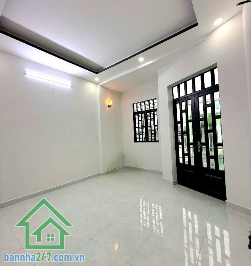 CHỈ 4,95 TỶ – NHÀ MỚI TINH 3 TẦNG – HẺM XE HƠI THÔNG – SÁT CHỢ BÌNH LONG – GIÁP TÂN PHÚ - DT: 43M² 3PN - 3WC Khu Bình Long – giáp Tân Phú, tiện ích xung quanh đầy đủ