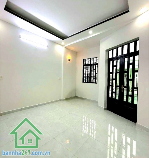 CHỈ 4,95 TỶ – NHÀ MỚI TINH 3 TẦNG – HẺM XE HƠI THÔNG – SÁT CHỢ BÌNH LONG – GIÁP TÂN PHÚ - DT: 43M² 3PN - 3WC Khu Bình Long – giáp Tân Phú, tiện ích xung quanh đầy đủ