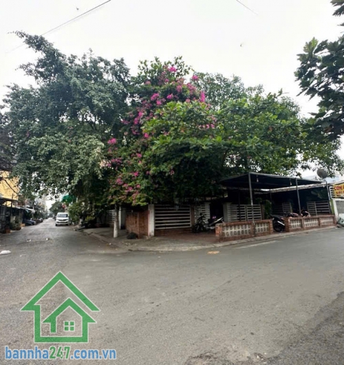 CHỈ 4,4 TỶ – NHÀ 2 TẦNG – HẺM XE HƠI – 65M² – 3PN – CÁCH MẶT TIỀN 100M.