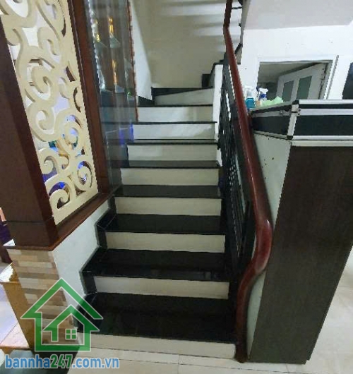 CHỈ HƠN 5 TỶ  - HẺM XE TẢI 7M – NHÀ 3 TẦNG KIÊN CỐ – NGAY MIẾU GÒ XOÀI