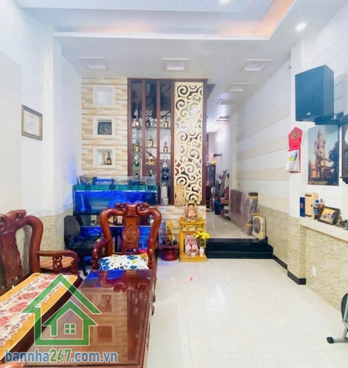 CHỈ HƠN 5 TỶ  - HẺM XE TẢI 7M – NHÀ 3 TẦNG KIÊN CỐ – NGAY MIẾU GÒ XOÀI