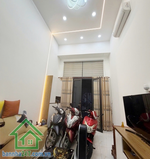 CHỈ 6,3 TỶ – SIÊU PHẨM 4 TẦNG MỚI ĐẸP – TÂN THÀNH, TÂN PHÚ – GIÁP TÂN BÌNH – TẶNG FULL NỘI THẤT - 42m² - 4 PN - 4 WC 