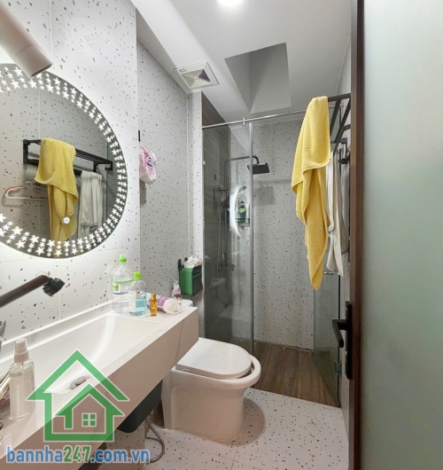 CHỈ 6,3 TỶ – SIÊU PHẨM 4 TẦNG MỚI ĐẸP – TÂN THÀNH, TÂN PHÚ – GIÁP TÂN BÌNH – TẶNG FULL NỘI THẤT - 42m² - 4 PN - 4 WC 